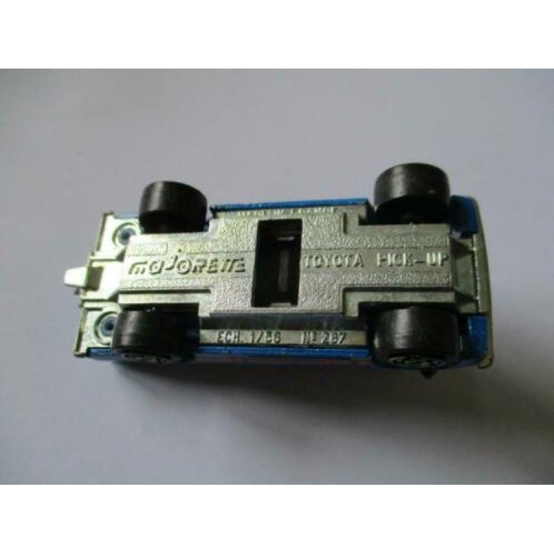 majorette auto Toyota Pick Up
