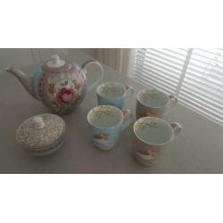 PIP Studio thee servies - compleet - niet gebruikt