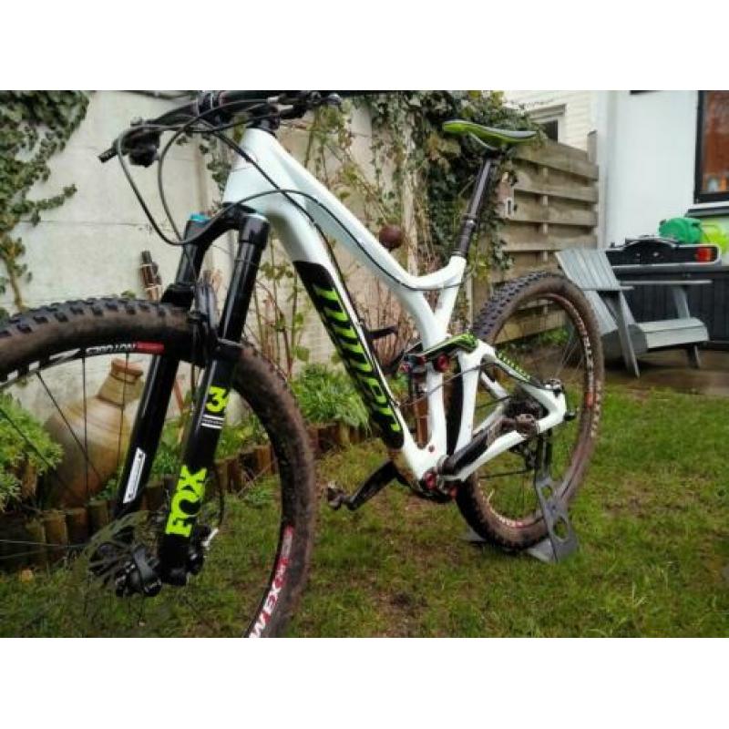 Ik lijk wel gek...deze week 1750 euro. Niner RDO.