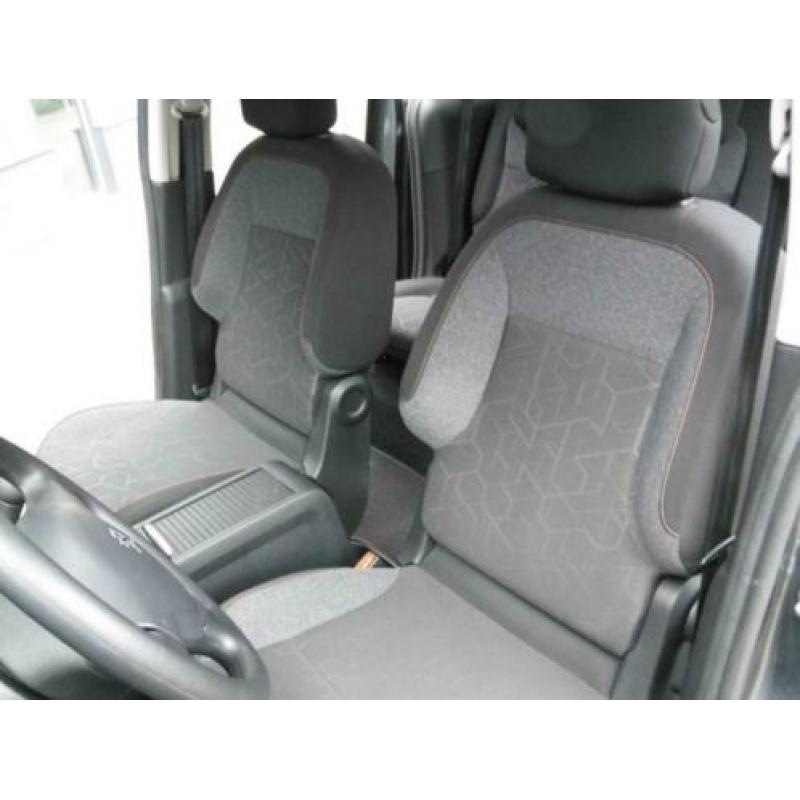 Peugeot PARTNER 1.2 Tepee Active (navi,pdc,bluetooth)