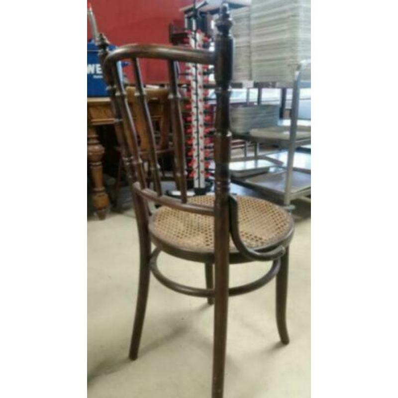Ouderwetse bistro stoelen 2 stuks