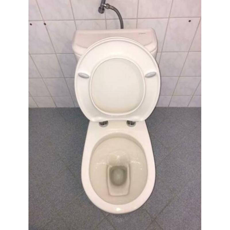 WC toilet sphinx met stortbak