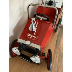Trapauto retro brandweerwagen metaal