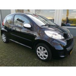 Peugeot 107 1.0-12V XS