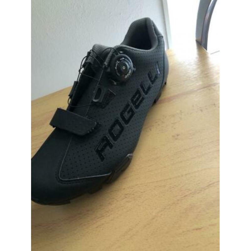 Rogelli Spd fietsschoenen met Spd-pedalen