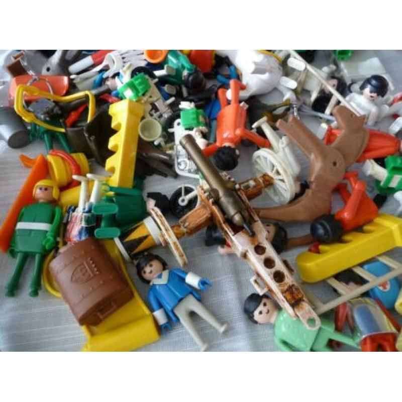 PLAYMOBIL ca 2 KG
