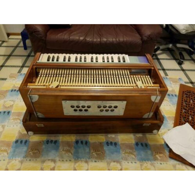 Harmonium tekoop