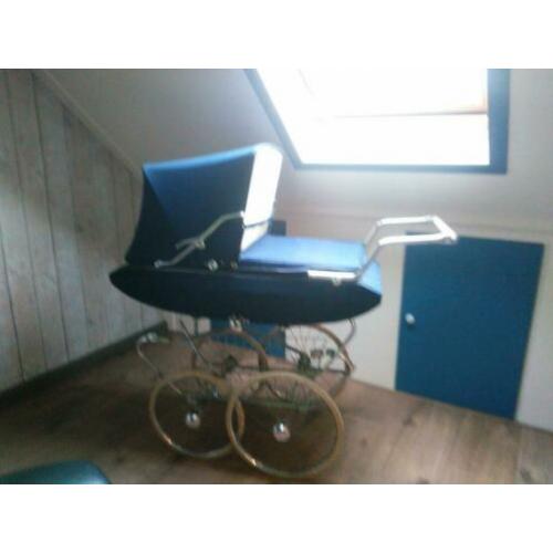 retro kinderwagen