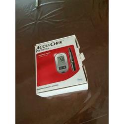 Accu-chek performa clucosemeter nieuw