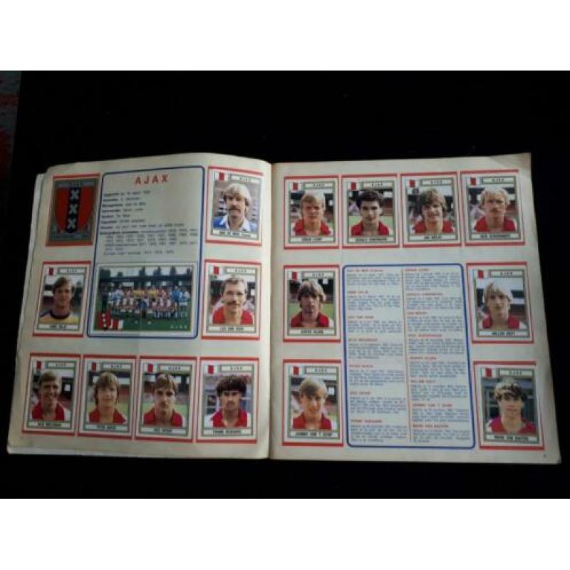 Panini VOETBAL 83 Album Compleet in MOOIE STAAT