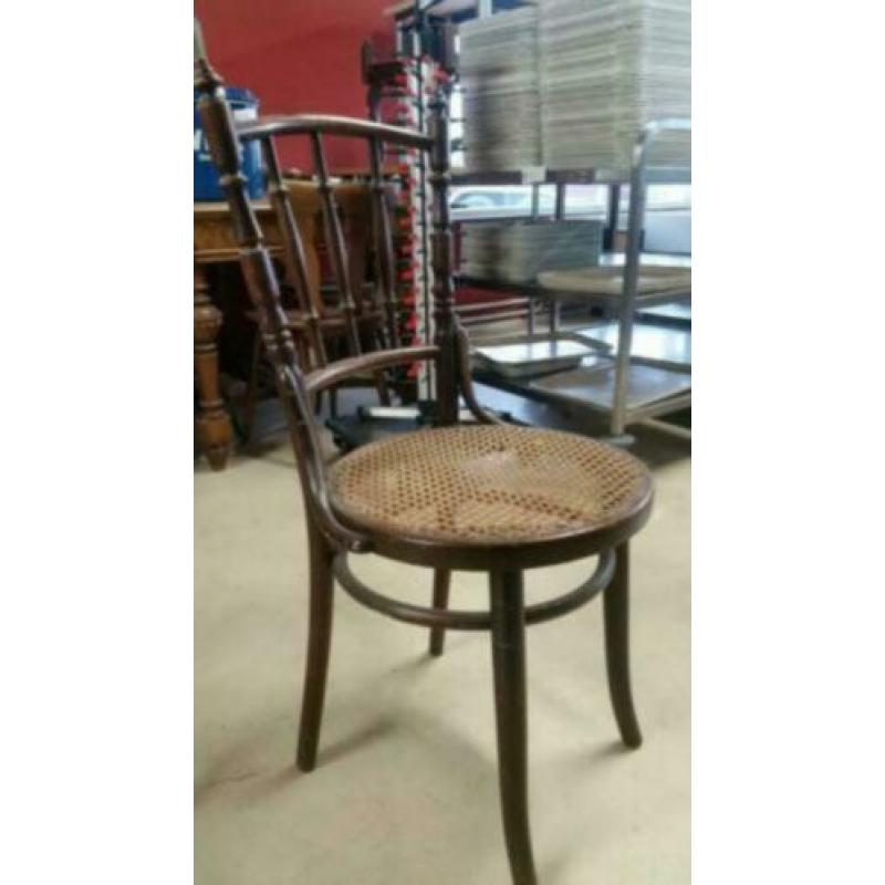 Ouderwetse bistro stoelen 2 stuks