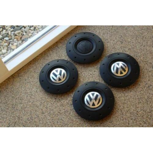 VW T5: set naafkappen 16 en 17 inch (voor stalen velgen)