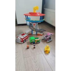 Veel paw patrol speelgoed uitkijktoren voertuigen poppetjes