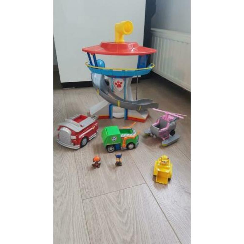 Veel paw patrol speelgoed uitkijktoren voertuigen poppetjes