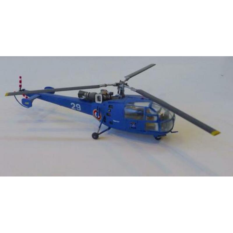 3 helicopter modellen 1/72 sikorsky en bommenwerper Handley