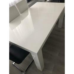 Eettafel hoogglans wit 160x 90cm