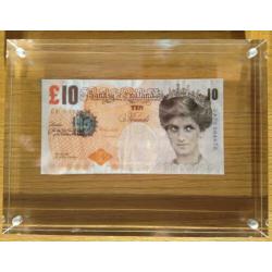 Banksy - Di-faced tenner