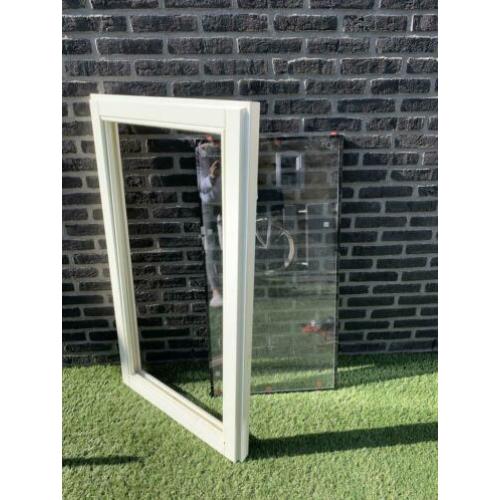 Raam en isolatieglas (nieuw)