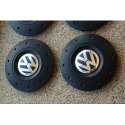 VW T5: set naafkappen 16 en 17 inch (voor stalen velgen)