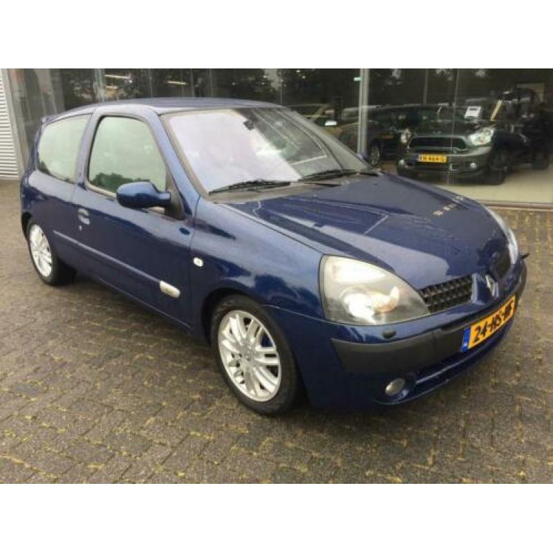 Renault CLIO 1.6 16V Initiale bomvol!