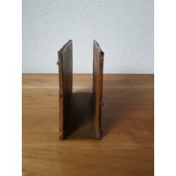 Oude koperen brievenhouder