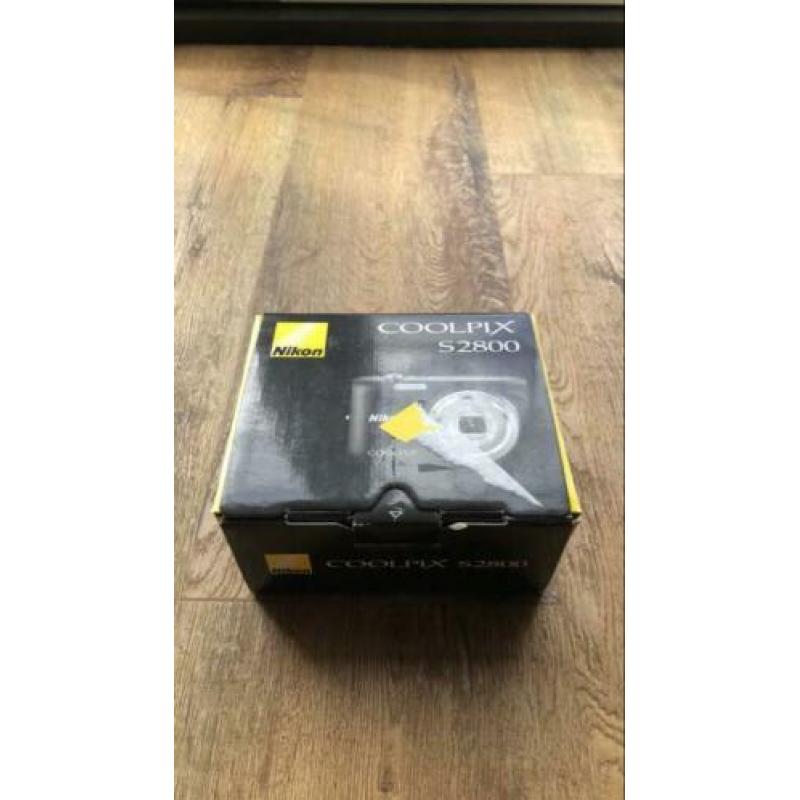 Canon Coolpix S2800