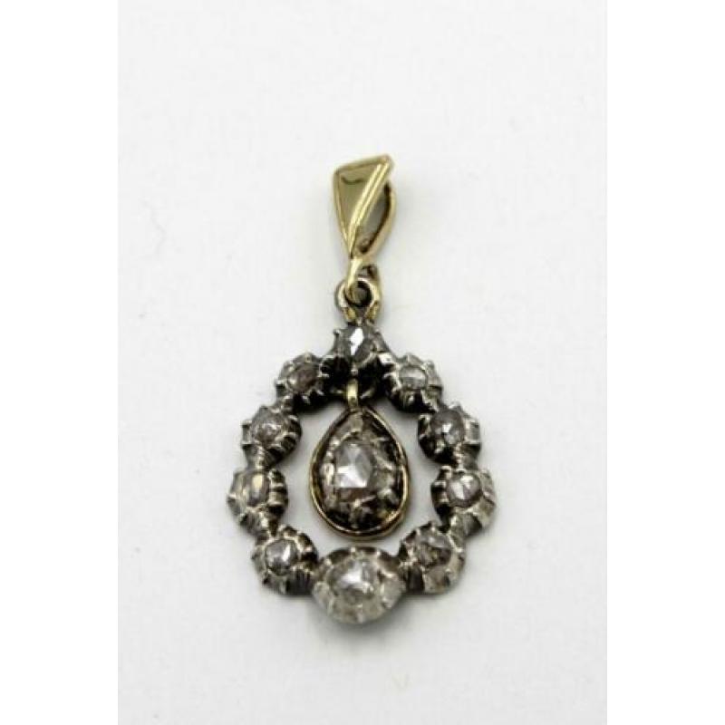 14 Karaat goud met zilveren hanger met roosdiamant ca.1880.