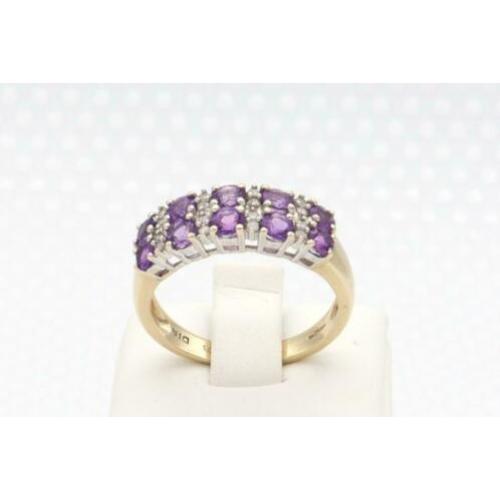 Gouden ring met amethist en diamant.Maat: 17.5.Nr: 2020/137.