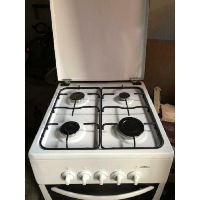 kleine simpele gasfornuis