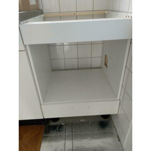 bribus, nieuw 60cm kast voor oven en kookplaat
