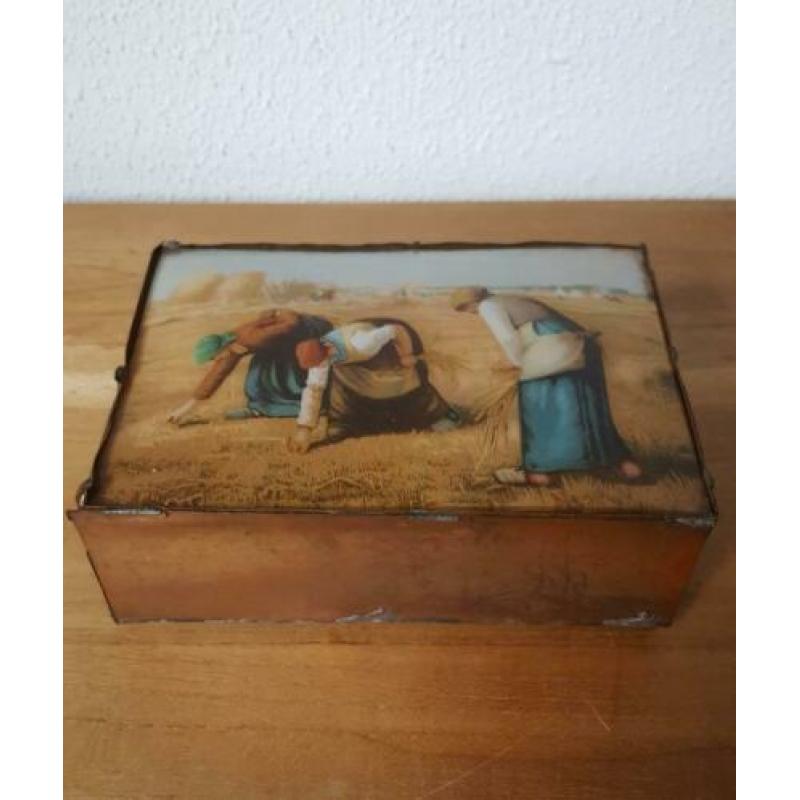 Oude koperen brievenhouder