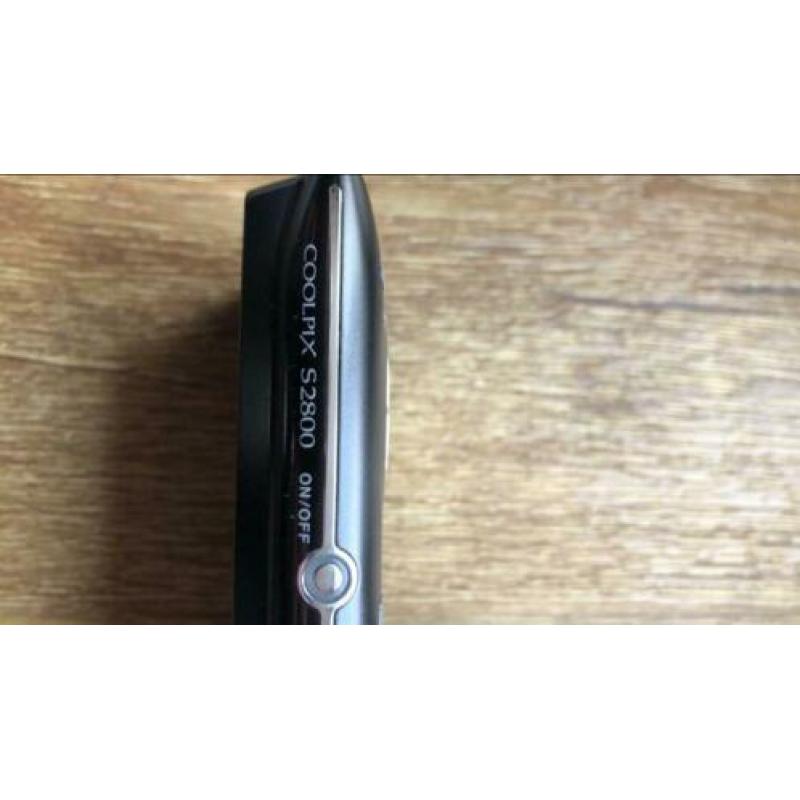 Canon Coolpix S2800
