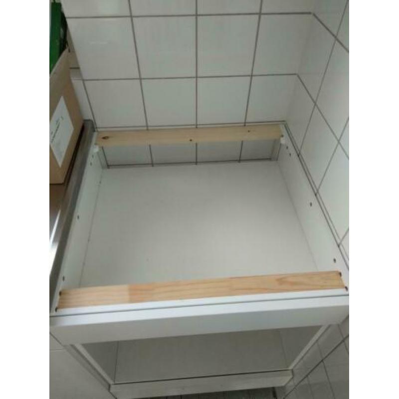bribus, nieuw 60cm kast voor oven en kookplaat