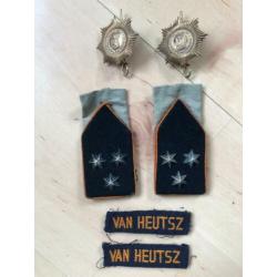 mooie set KL emblemen Van Heutz uit de KNIL periode