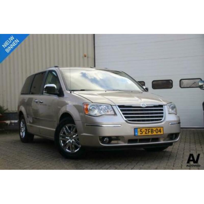 Chrysler Town & Country 4.0 V6 / 7 pers / Navi /