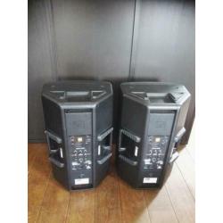 Jbl eon615 met beschermhoezen (1000W piek /speaker)