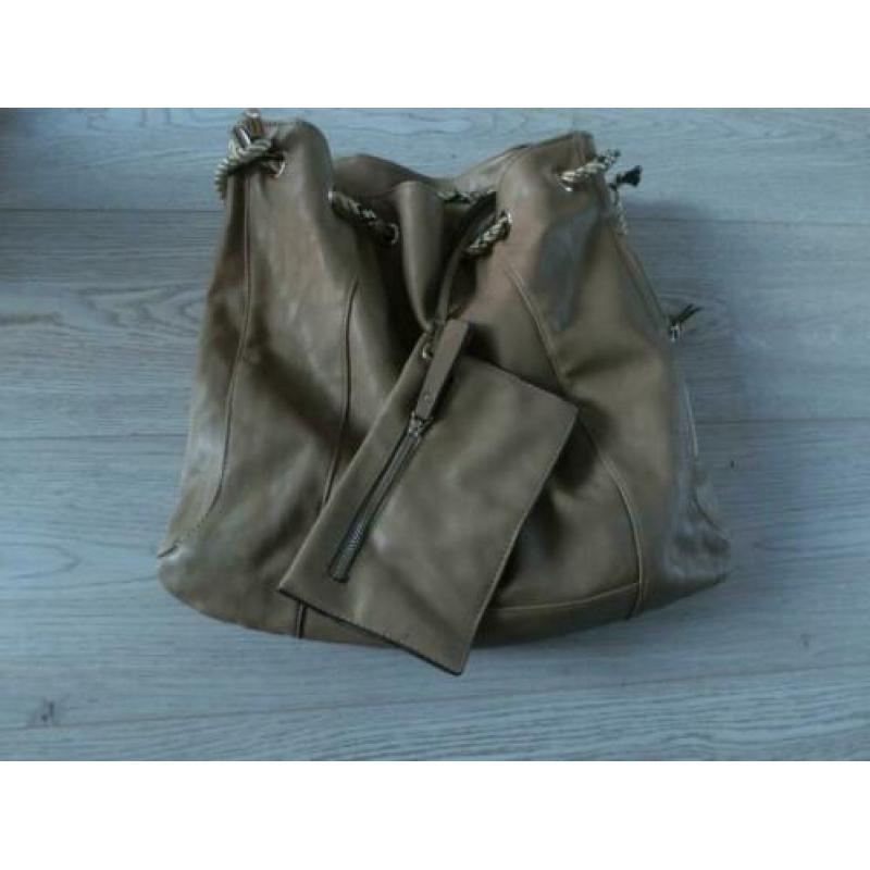 Leuke beige damestas met bijpassende beurs voor 7,50