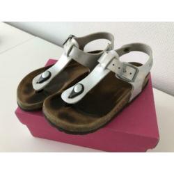 Kipling sandalen zilver | maat 30