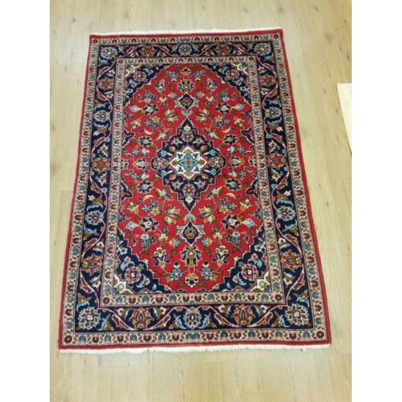 Vintage handgeknoopt perzisch tapijt Kashan 151x100