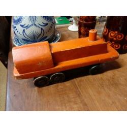 Grote oude houten rotor trein