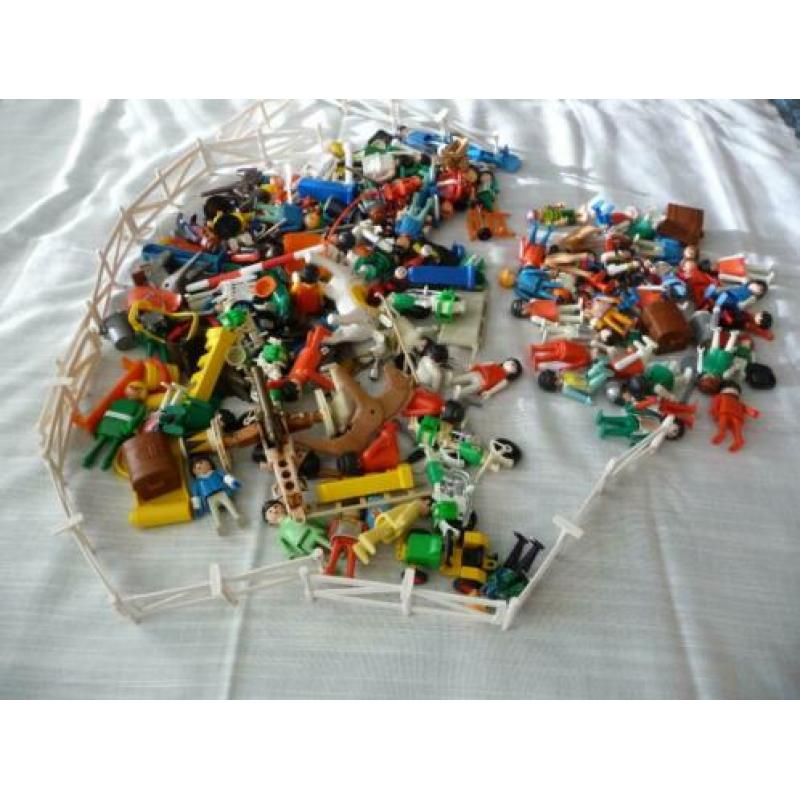 PLAYMOBIL ca 2 KG