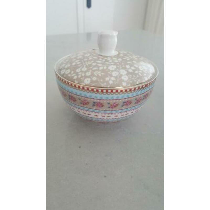 PIP Studio thee servies - compleet - niet gebruikt