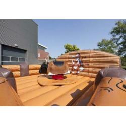 Tehuur/verhuur/springkussen/rodeo/stoelen/popcorn&suikerspin