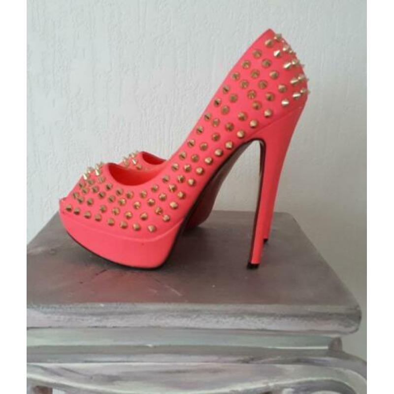 High heels mt 37