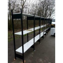2 x stelling 40 .80 cm diep 9 meter lang