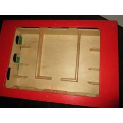 Grote zware houten stal/garage.