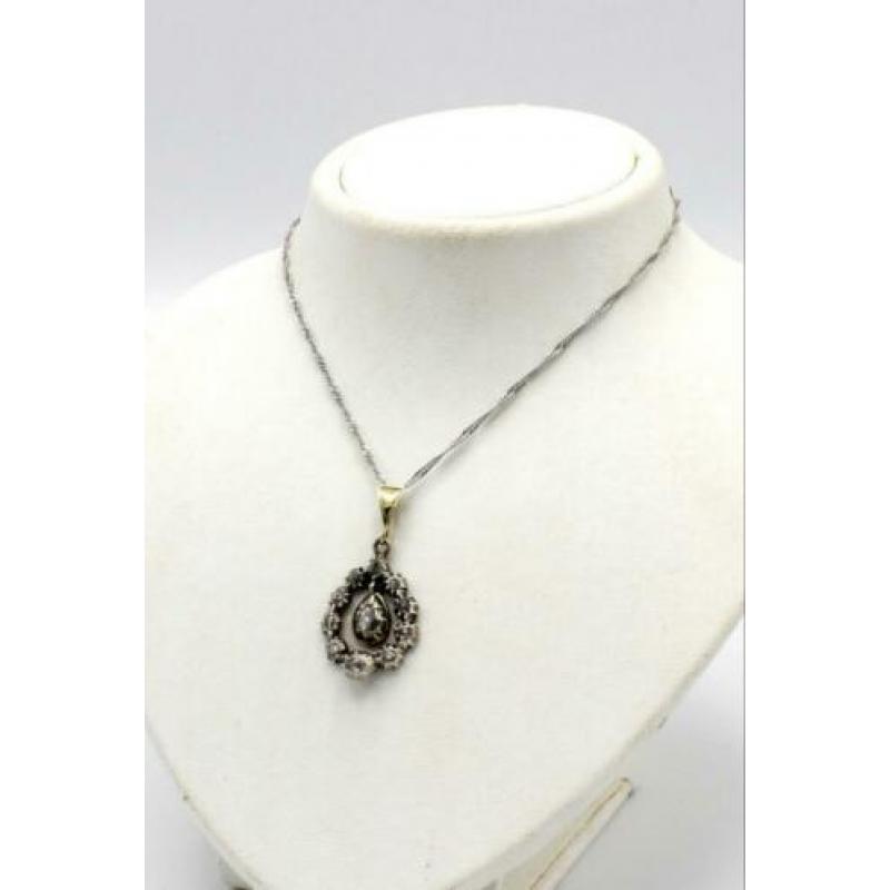 14 Karaat goud met zilveren hanger met roosdiamant ca.1880.