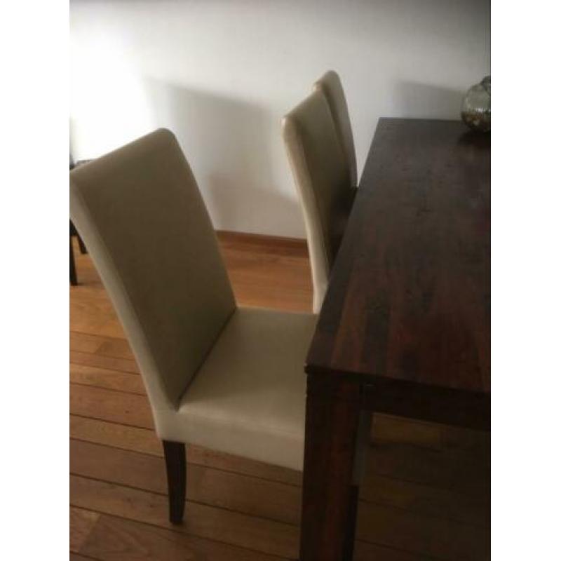 Eetkamerstoelen beige leer drie stuks