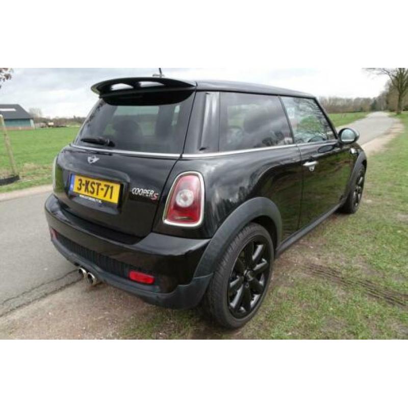 Mini Mini 1.6 Cooper S compleet onderhouden en zeer netjes!
