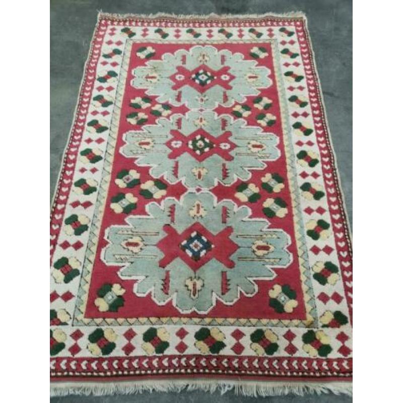 Handgeknoopt anatolisch tapijt Kars roze Perzisch 135x300cm